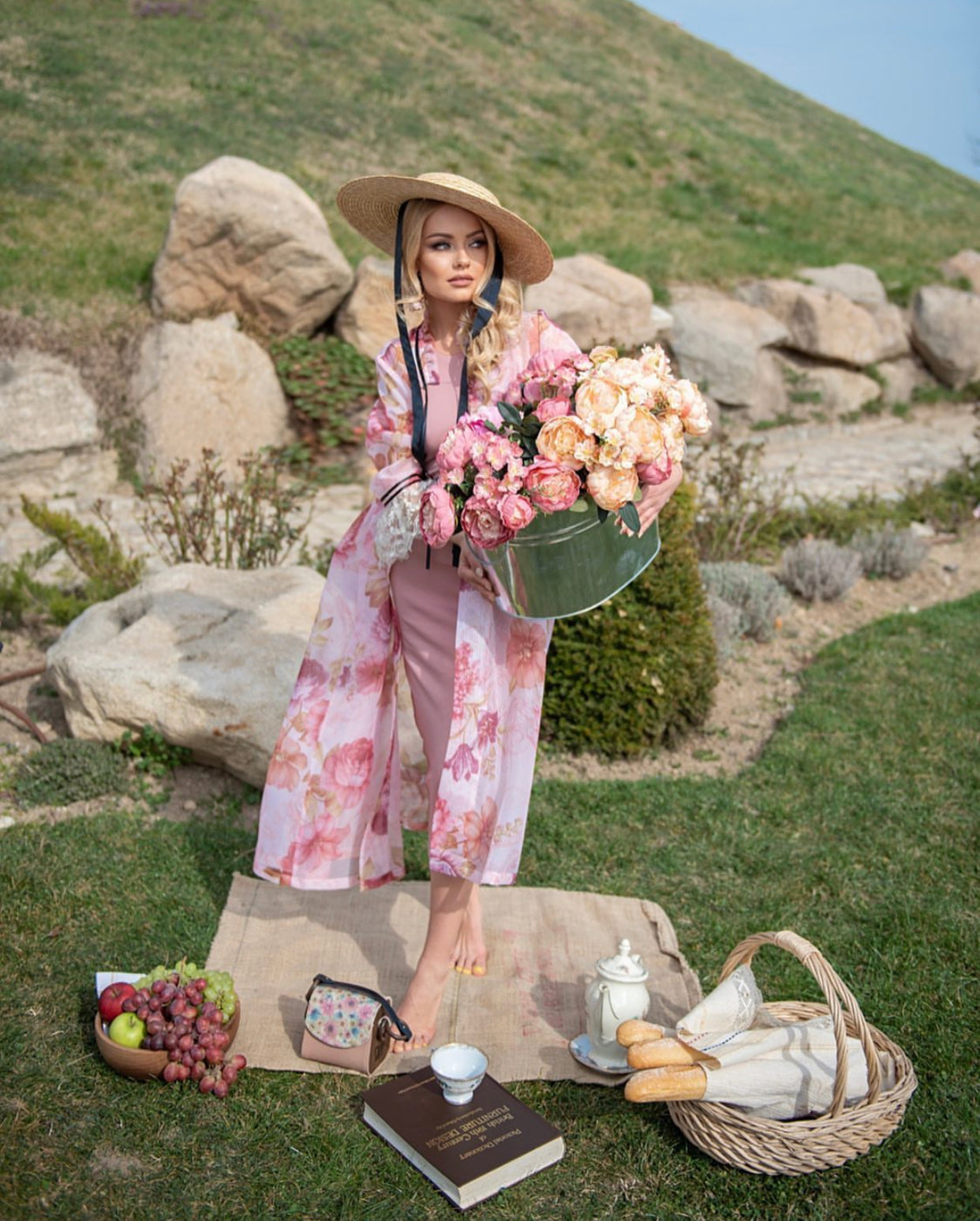 Пардесю 𝐂𝐚𝐩𝐫𝐢 с дантела