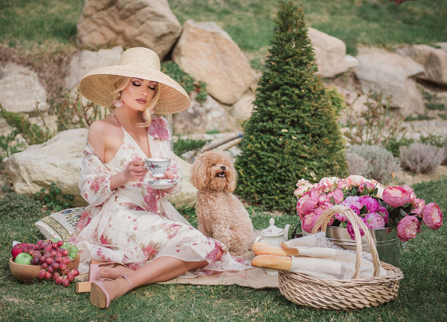 Пардесю 𝐀𝐮𝐫𝗼𝐫𝐚 на цветя